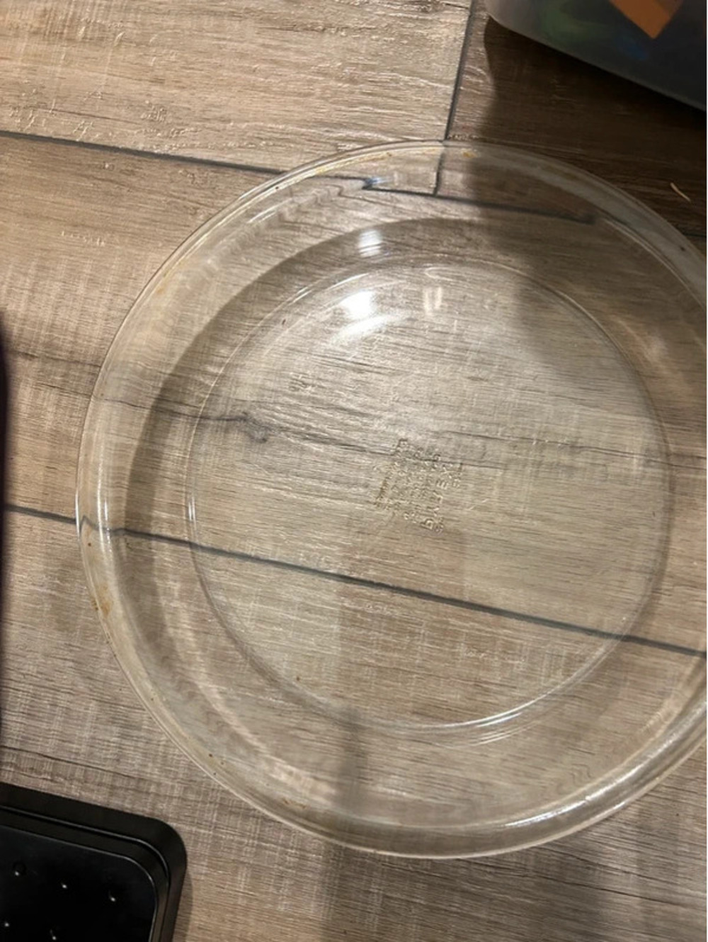 Pyrex 10” pie pan dish 210